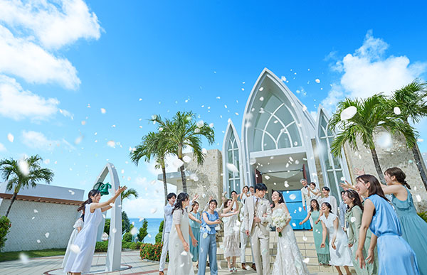 アットホームな沖縄結婚式