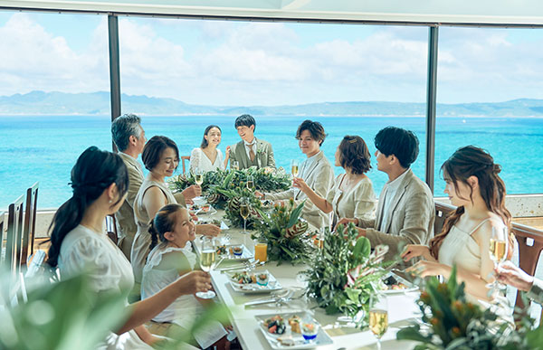 沖縄の結婚式で挙式後の会食やパーティ