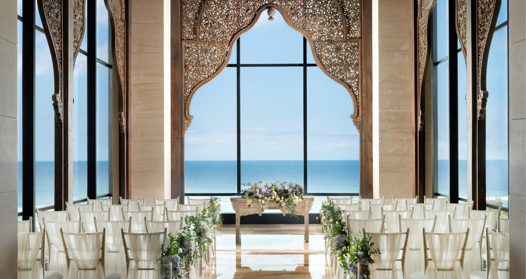 写真:オーシャンビュー クリフ チャペル