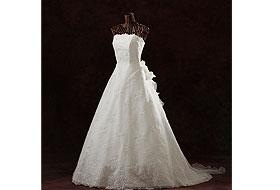 婚礼トレンド：ドレス編 — オリジナルウェディングドレス「Avica 
