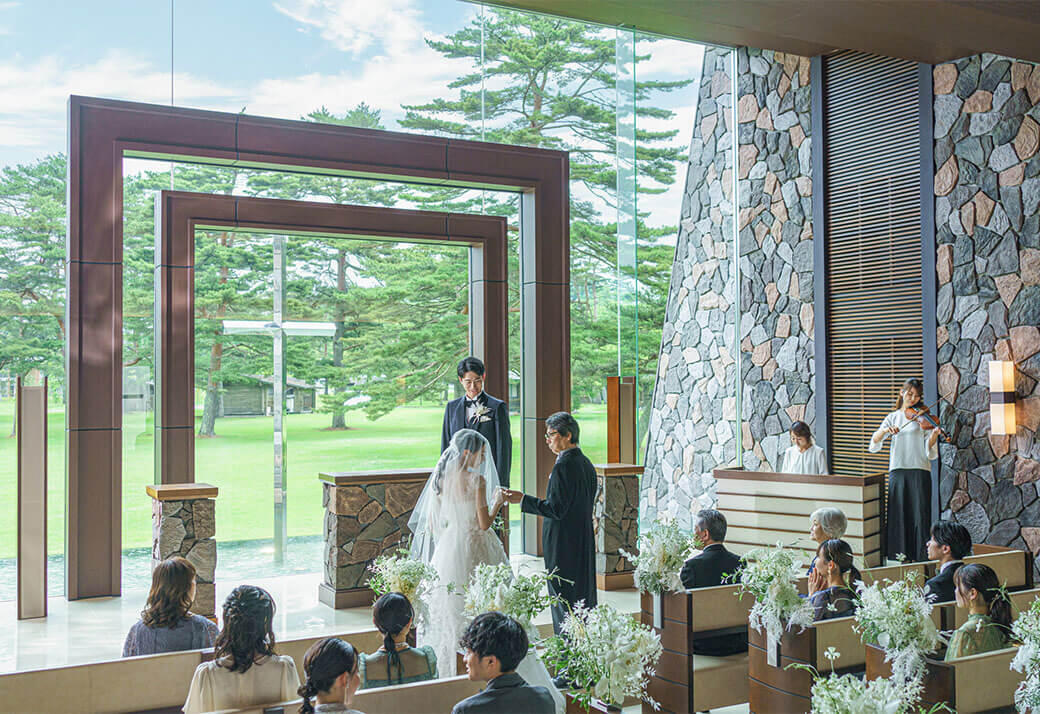 写真:光のチャペル ピエールマティアーダ