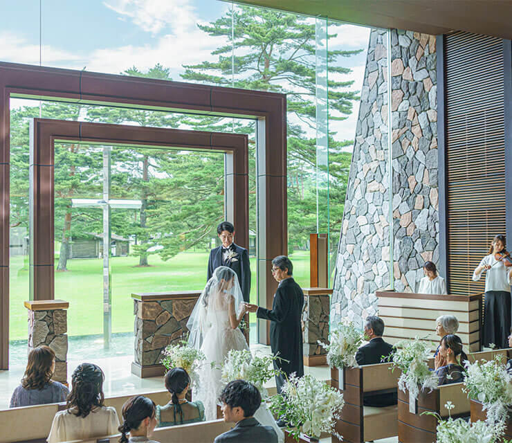 写真:光のチャペル ピエールマティアーダ