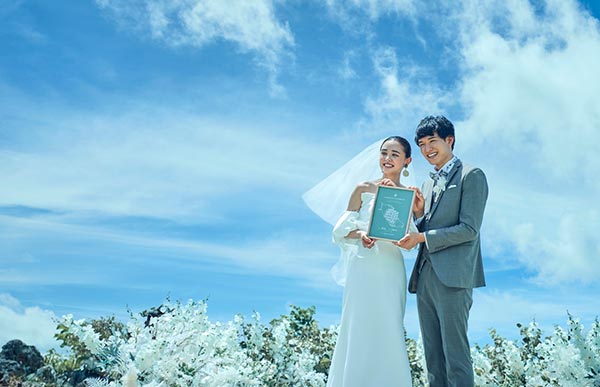 沖縄での結婚式に家族や親しい人を招待するために。注意したい5つのポイント