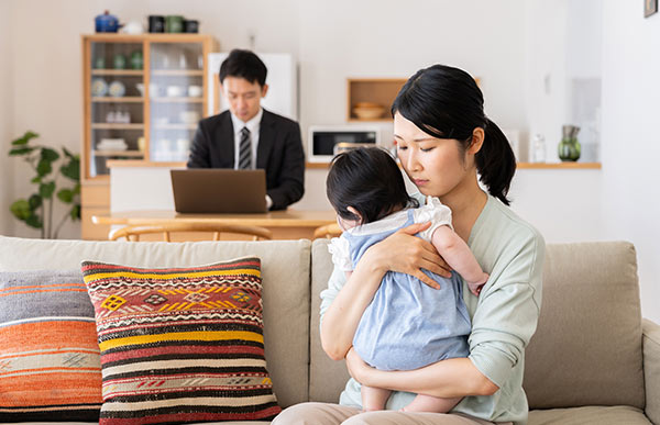 沖縄結婚式に招待されたゲストの悩み