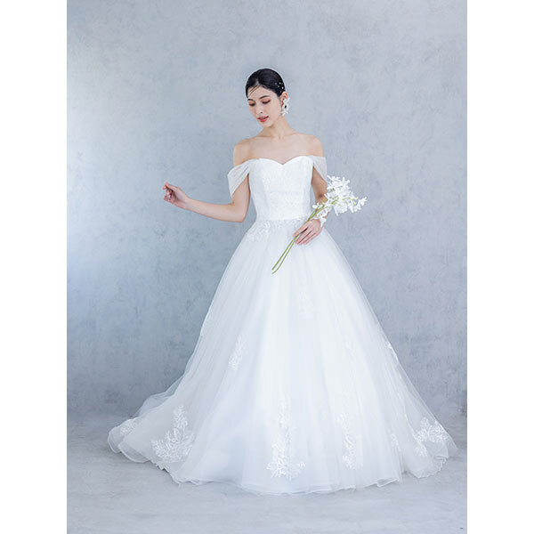 ガーデンウェディングにおすすめのドレス