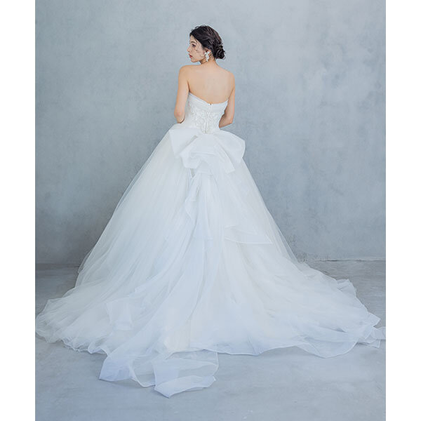 マタニティ対応のウェディングドレス