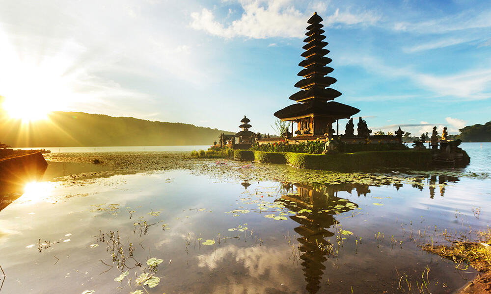 BALI 
					
					        
                    バリ島
