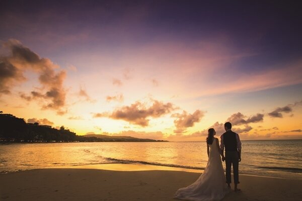 サンセットで幻想的な一枚を