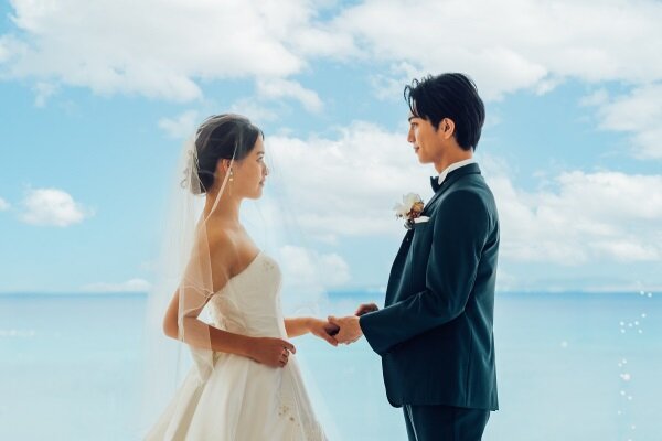 愛を誓いあう特別な瞬間を