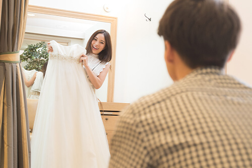 写真:2.お衣裳選び・打ち合わせ