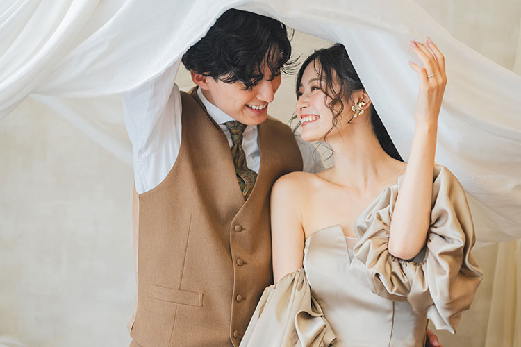 【テンプレ付】前撮り指示書の作り方｜おしゃれなポーズ集ものアイキャッチ画像