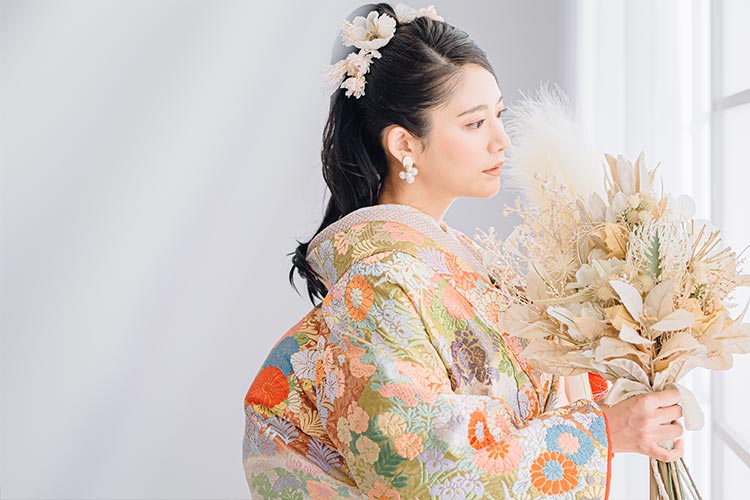 結婚式の前撮りで和装を着用1