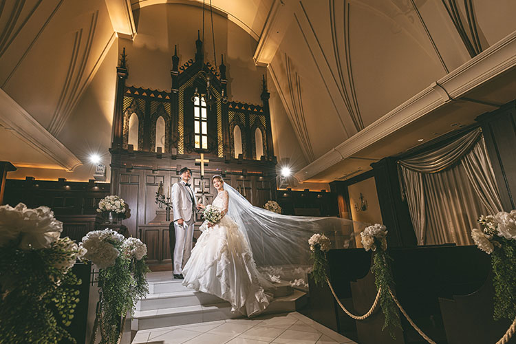 結婚式をしなくても、チャペルで写真を残せる｜名古屋観光ホテルのチャペルフォトウェディングのアイキャッチ画像