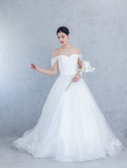 洋装・ウェディングドレス・カラードレス