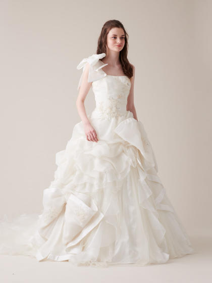 広島フォトスタジオ 前撮り フォトウェディング 結婚写真なら ワタベウェディング