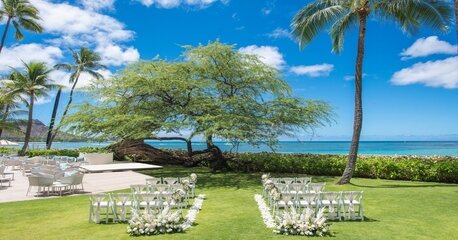 カヴェヘヴェヘ・ウエディング・アット・ハレクラニ