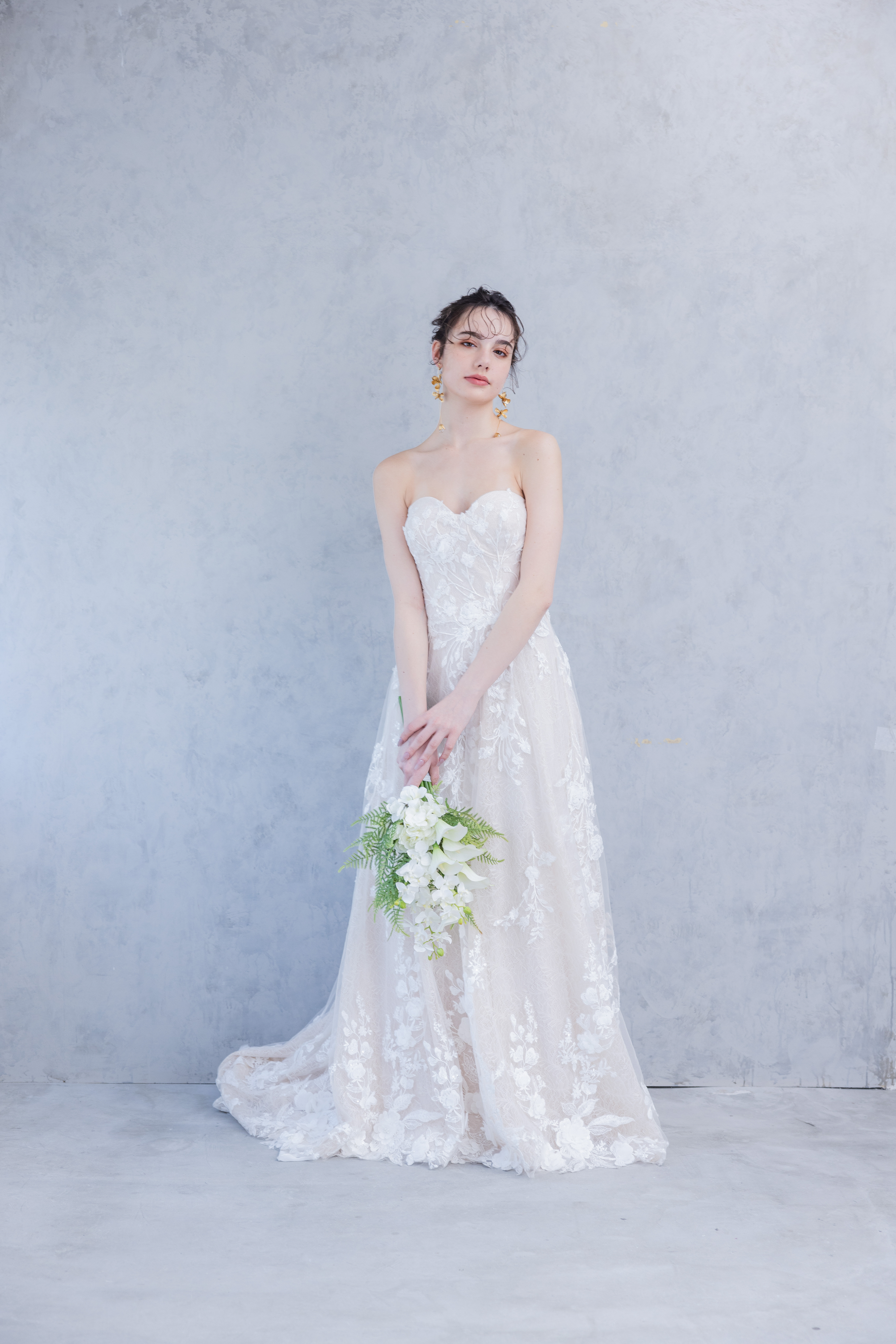 リゾ婚衣裳試着ドレス