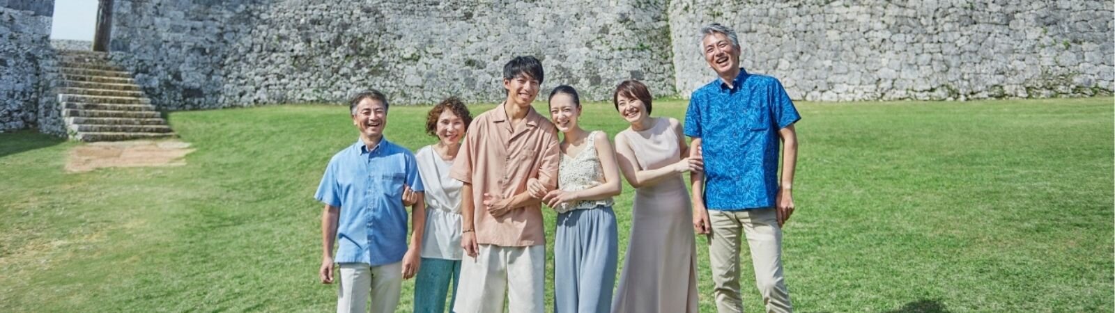 親・ご両親とカップルさまのお写真