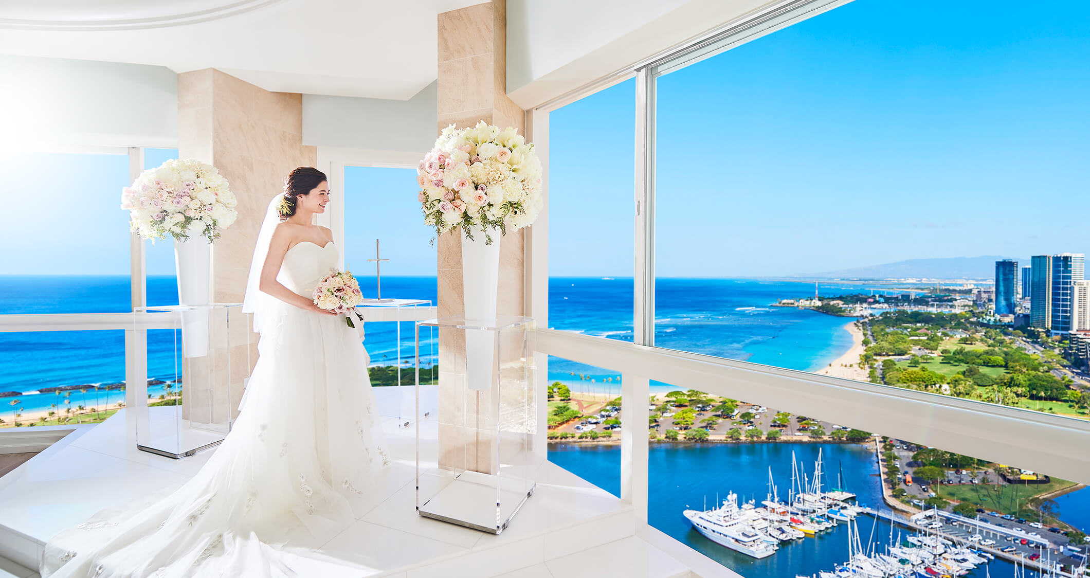 ラニレア チャペル 挙式 結婚式 ウェディングなら ワタベウェディング ラニレア チャペル 挙式 結婚式 ウェディングなら ワタベウェディング